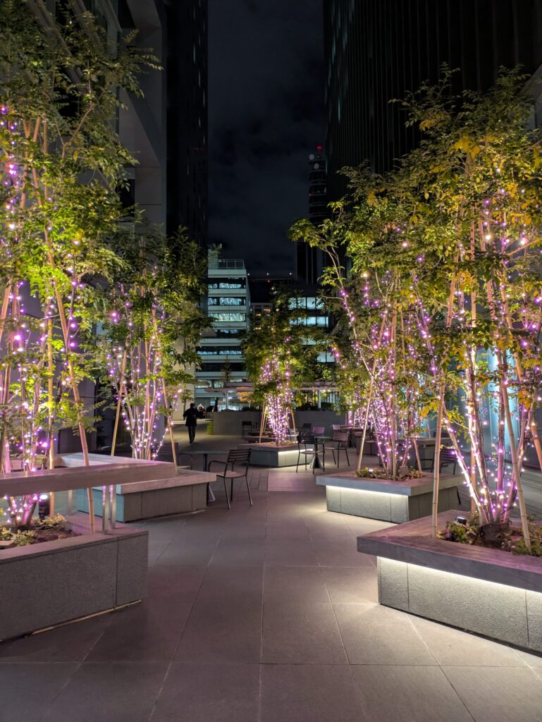 久屋大通公園のピンクイルミネーション