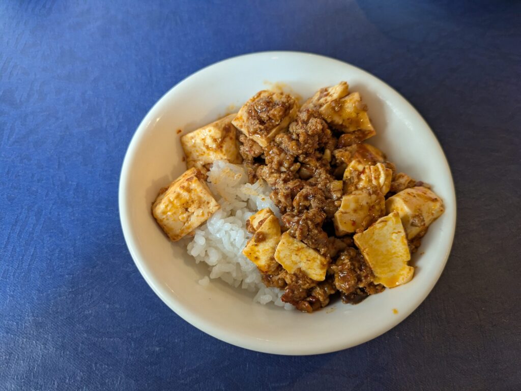 あさくまで最近人気の麻婆豆腐